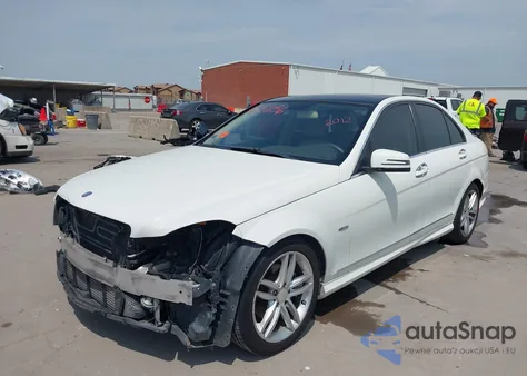2012 Mercedes-Benz C 250 Sport from USA, damaged, VIN WDDGF4HB5CR216989